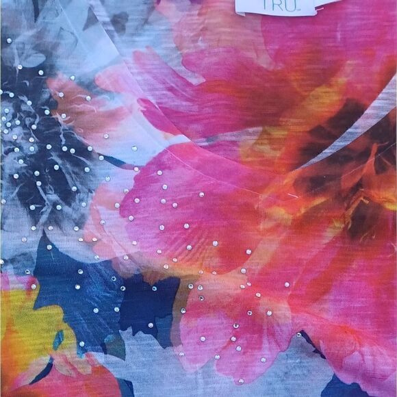 Pre-Owed Floral Blouse   - Picture 3 of 4